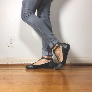 lucky brand ferne t-strap flat gray suede leather